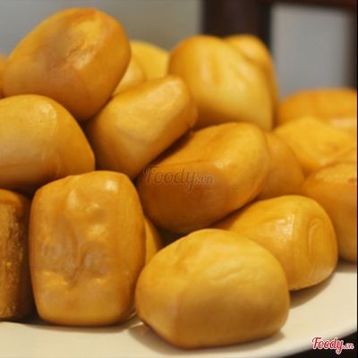 3 cái bánh bao chiên sữa thơm ngon