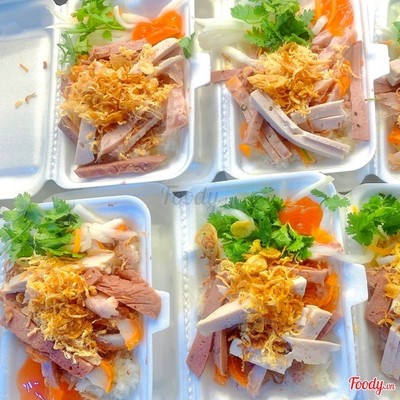 Xôi mặn thịt chả ( hộp lớn)