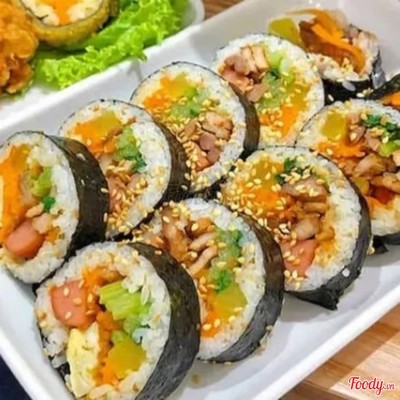Kimbap Truyền Thống Xúc Xích + Kim Chi HQ