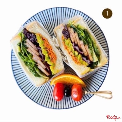 Sandwich/Chicken with honey mustard