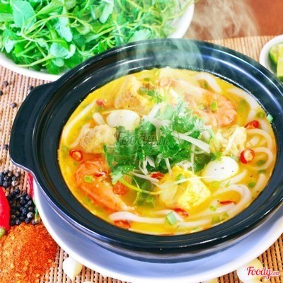  Bánh Canh Đầy Đủ ( cá, chả, trứng cút)