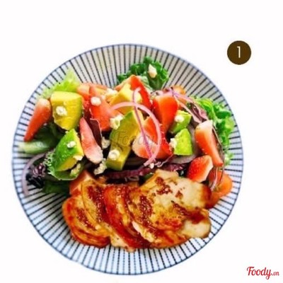 SALAD/Strawberry &  Chicken