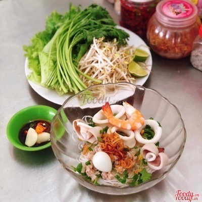 Hủ tiếu hải sản