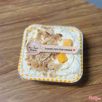 Bánh kem bắp hạnh nhân mini