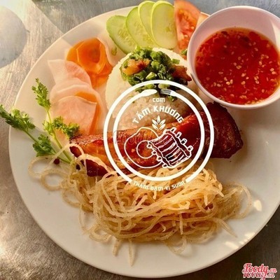 Cơm Tấm Sườn Cọng  + Trứng Kho
