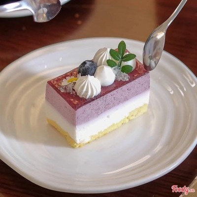Blueberry Yogurt Mousse