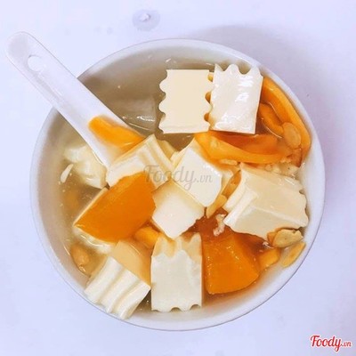 Khúc Bạch Đào