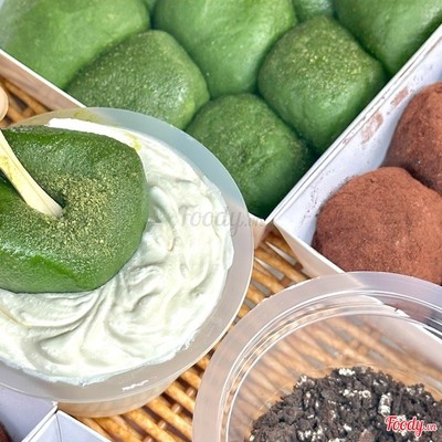 Mochi matcha chấm kem sữa