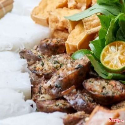 Bún , đậu , chả  cốm