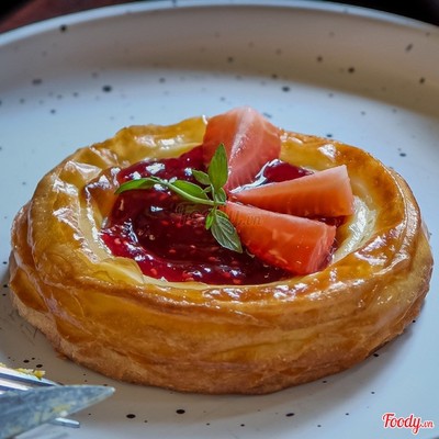 Berries Cream Cheese Danish Pastry