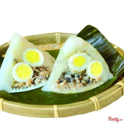 Bánh giò.