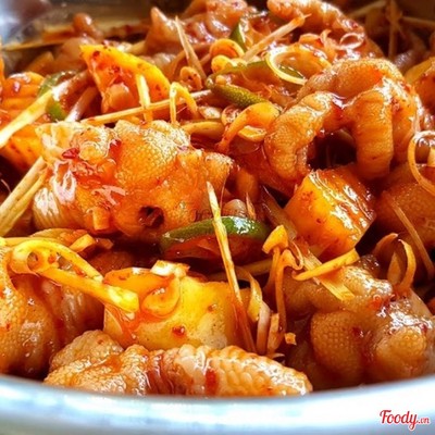 Chân gà sốt thái