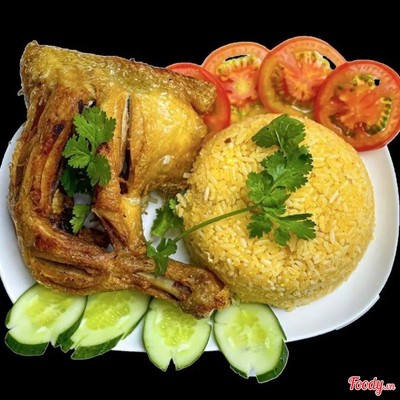 Cơm Chiên Đùi Gà Lớn
