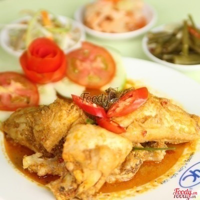 Cơm gà xào sả ớt