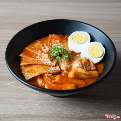 Rose Tteokbokki - Bánh gạo hoa hồng