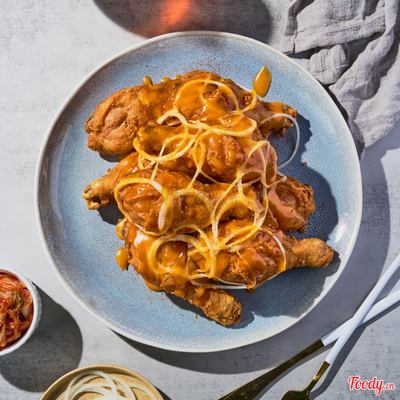 Đùi gà rán xốt Sriracha Mayo