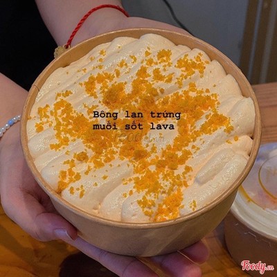 Bánh Bông Lan Trứng Muối Sốt Lava