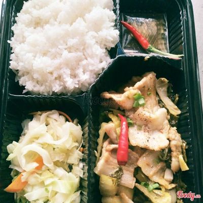 Cơm khổ qua xào ba rọi