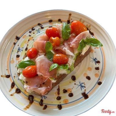 Supreme Italian Caprese