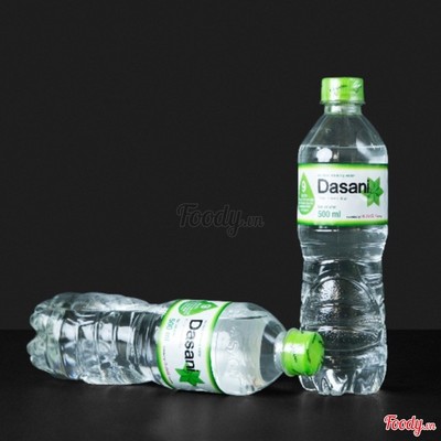 Nước suối Dasani