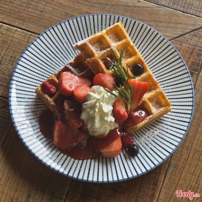 Drink Set/Triple Berry Waffle