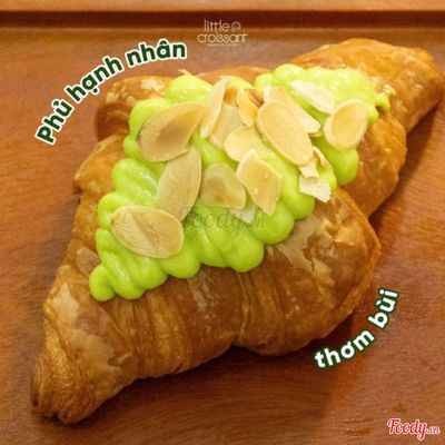 Croissant Kem Trái Bơ