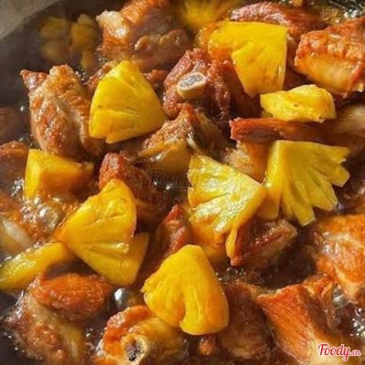 CƠM SƯỜN NON KHO THƠM