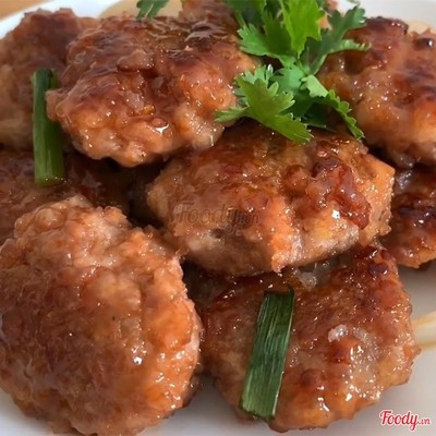 CƠM THỊT VIÊN CHIÊN RIM NƯỚC NẮM