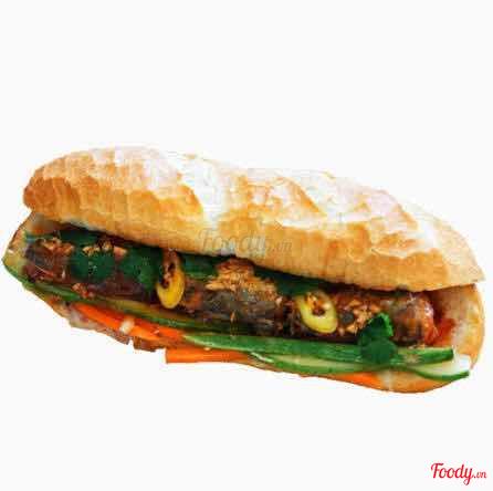 Bánh mì cá mòi