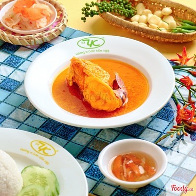 Cơm Tôm càng kho tàu