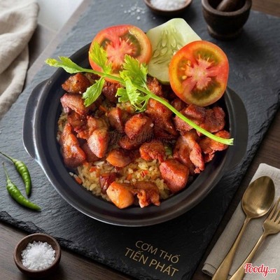 Thố xá xíu + gà