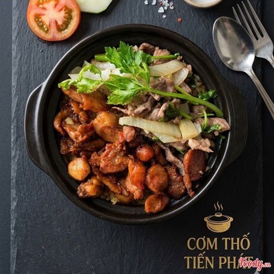 Thố gà + bò + xá xíu