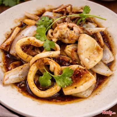 Cơm Mực Sốt Tiêu
