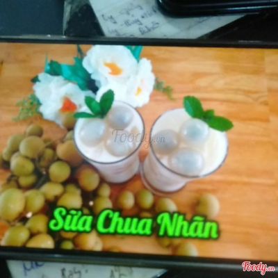 Sữa chua nhãnSữa chua nhãn