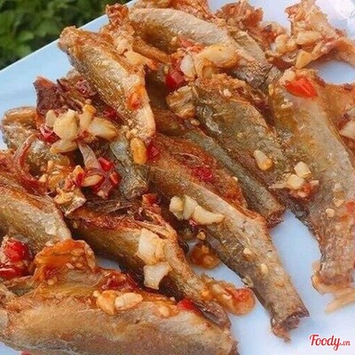 CƠM  KHÔ CÁ ĐÙ RIM NƯỚC MẮM