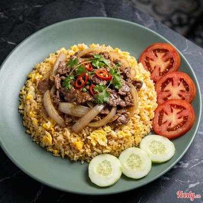 Cơm Chiên Bò Xào Củ  Hành