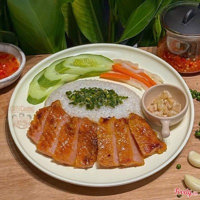 Cơm tấm nạc nọng