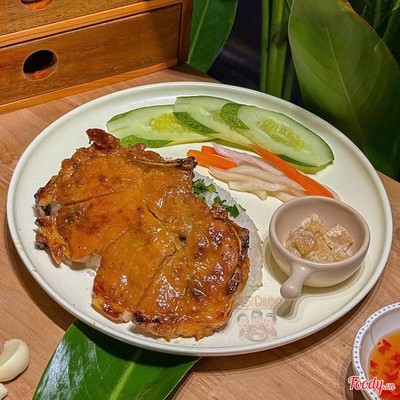 Cơm sườn cốt lết
