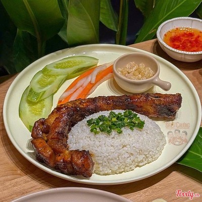 Cơm sườn cây
