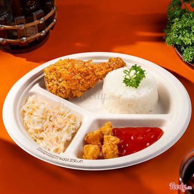Cơm Đùi Gà Phủ Xốt