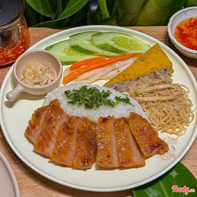 Cơm tấm nọng - bì - chả