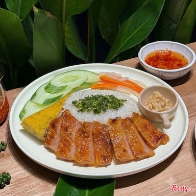 Cơm tấm nọng - chả