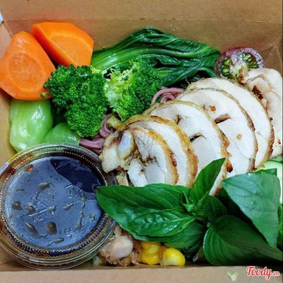 Bún lứt đùi gà cuộn