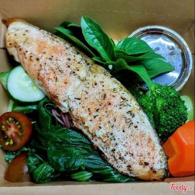 Bún lứt Cá hồi áp chảo