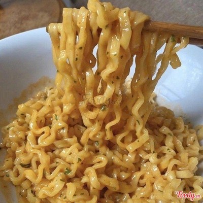 Mỳ trộn phô mai cay + chicken cheese ball (món mới)