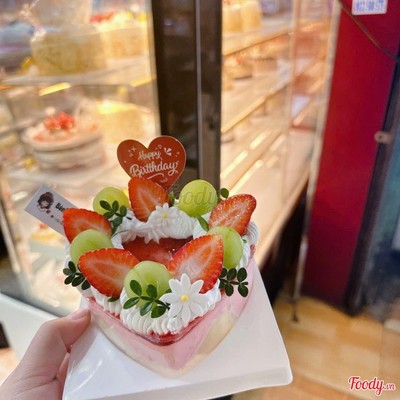 BÁNH MOUSSE DÂU TÂY Trái tim (sezi 10)