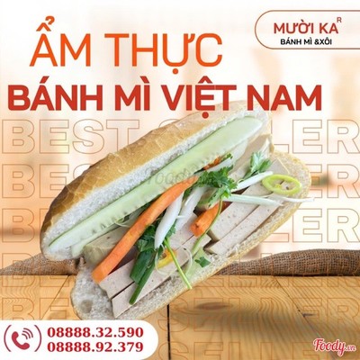 Bánh mì kẹp chả lụa