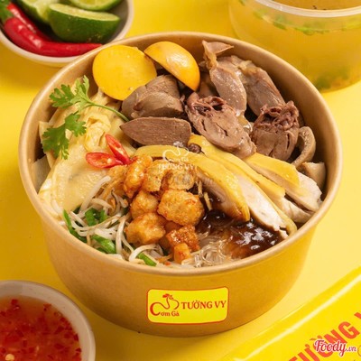 Miến Trộn Đặc Biệt (Gà + Lòng Trứng Non)