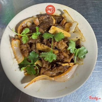 Cơm Gân Bò Sốt Tiêu