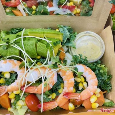 Salad Tôm mix Bơ trái